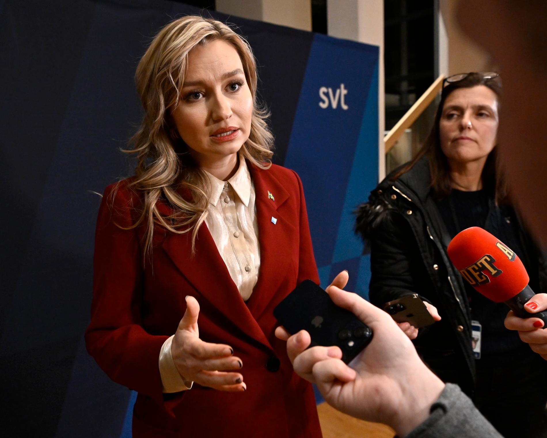 Ebba Busch i samband med SVT:s partiledardebatt.