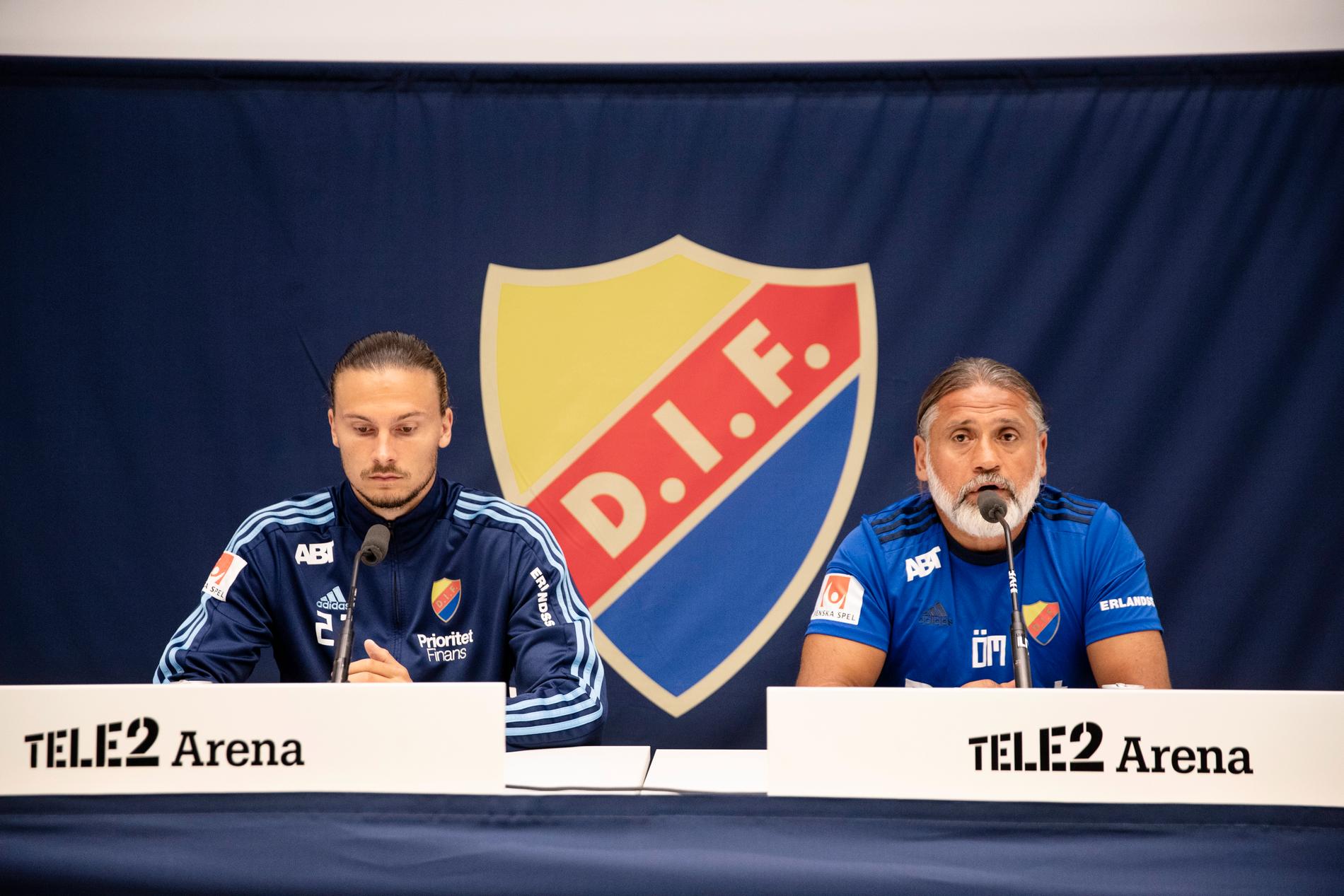 Erik Johansson och Özcan Melkemichel på presskonferensen.