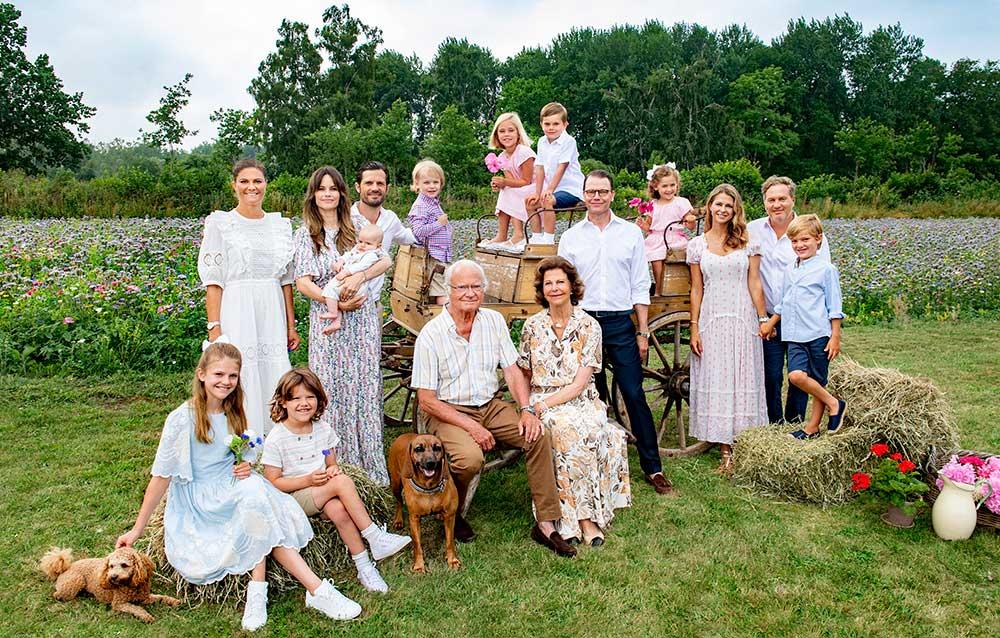 Kungafamiljen samlas på Solliden på Öland varje sommar. Det är familjens privata paradis. 