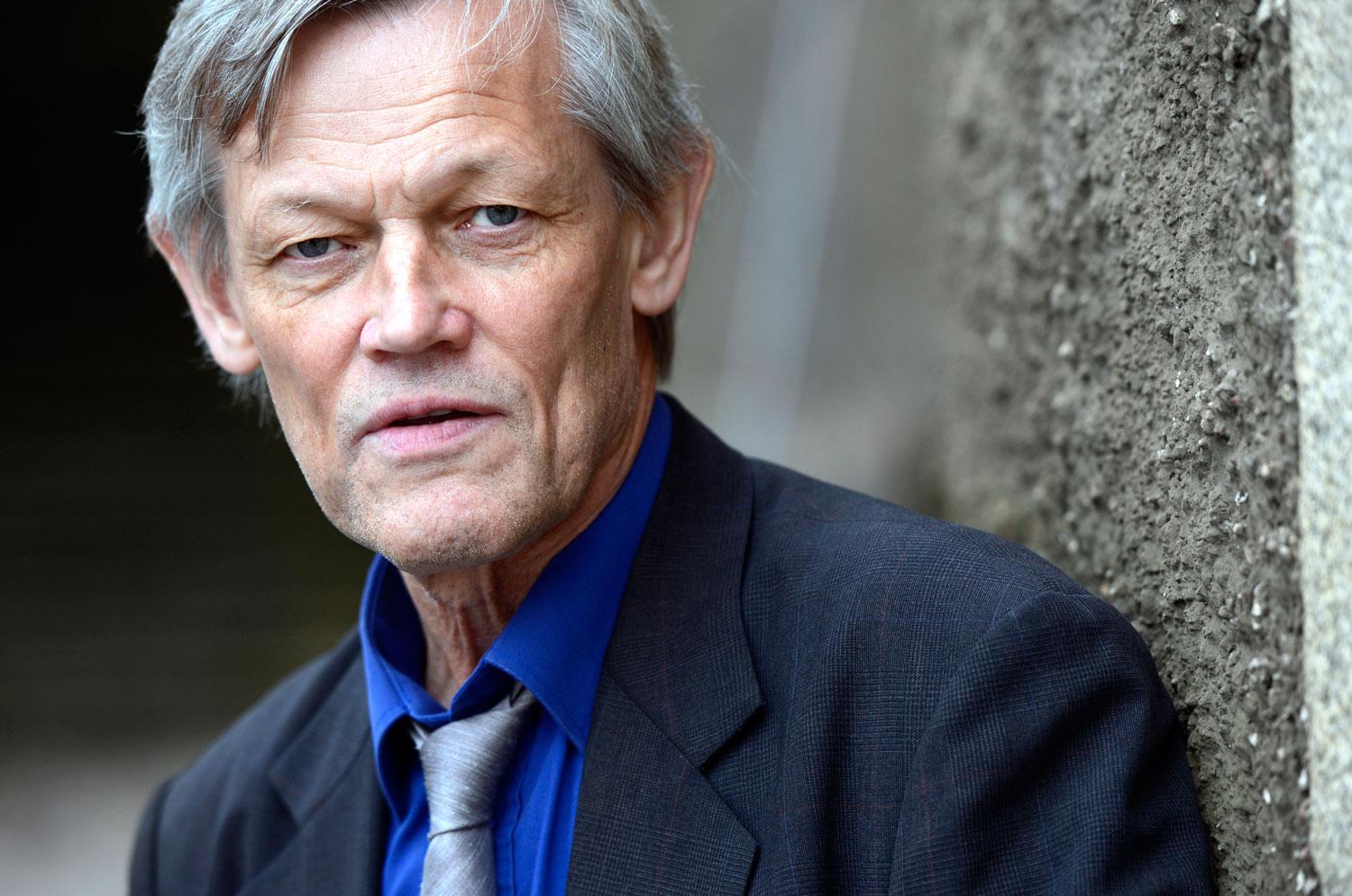 Göran Lambertz går till hård attack mot avlidne författaren Hannes Råstam.