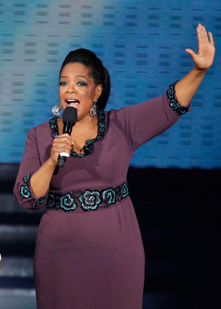 OHEJDAD EMPATI Oprah Winfrey har gjort drygt 5 000 avsnitt av sin populära talkshow ”Oprah”. Hon lät tårarna forsa och förvandlades från en programledare till den bästa vännen hemma i vardagsrumssoffan.