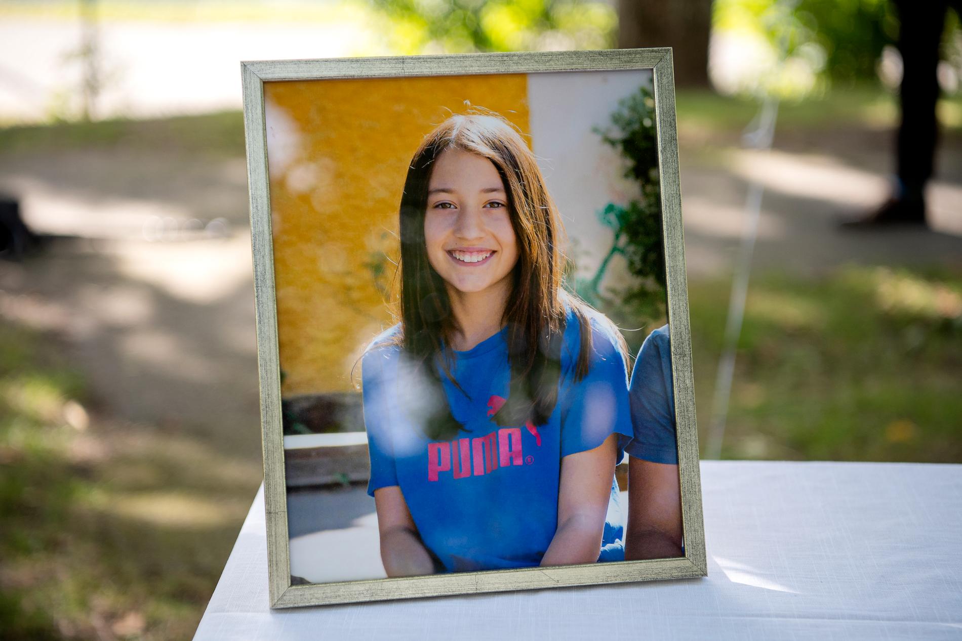 Adriana, 12, sköts till döds 2020. 
