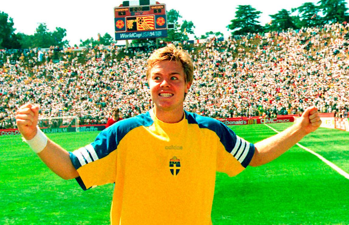 Tomas Brolin efter segern mot Rumänien i VM 1994.