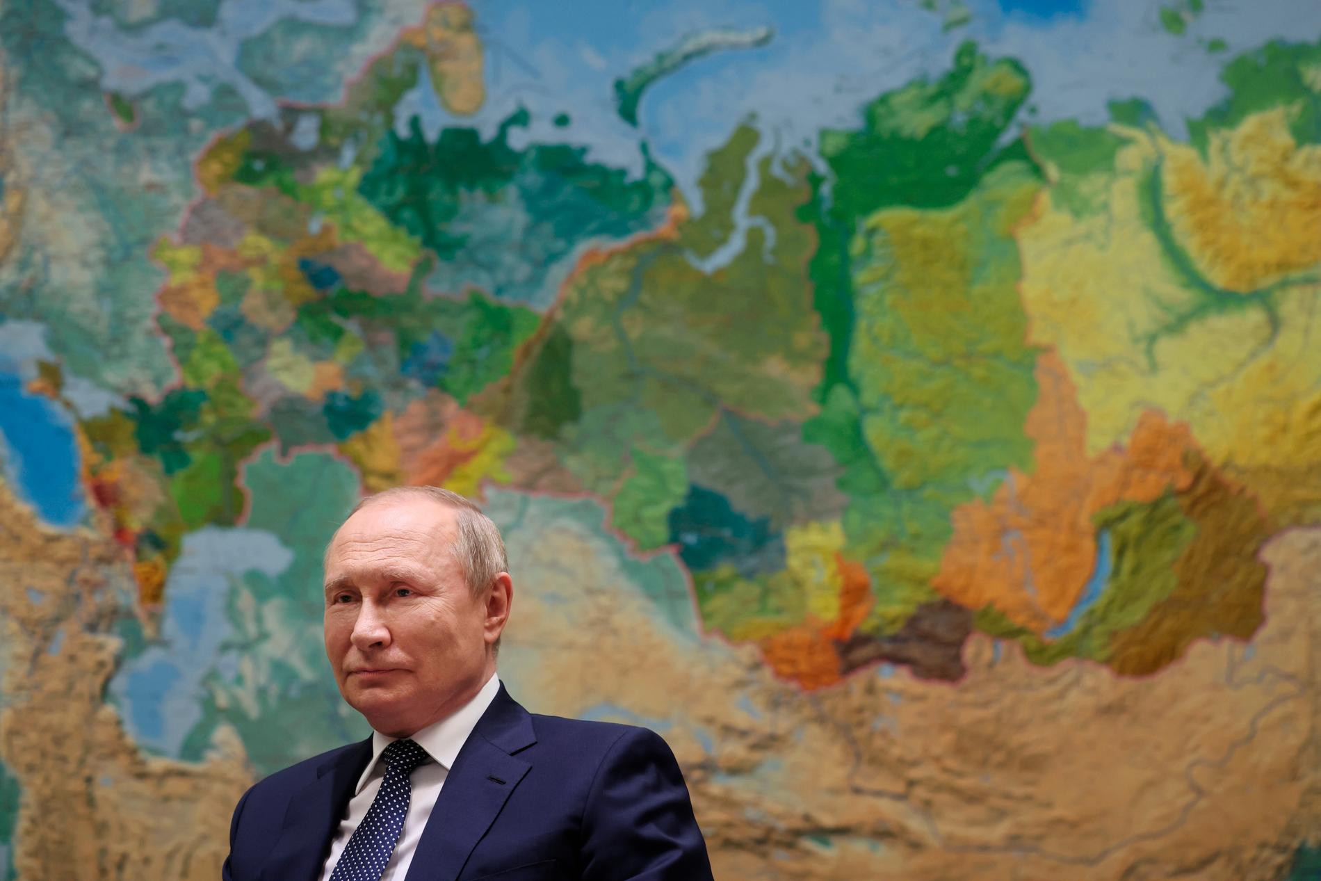 Rysslands president Vladimir Putin på sin residens vis Svarta Havet på fredagen. 