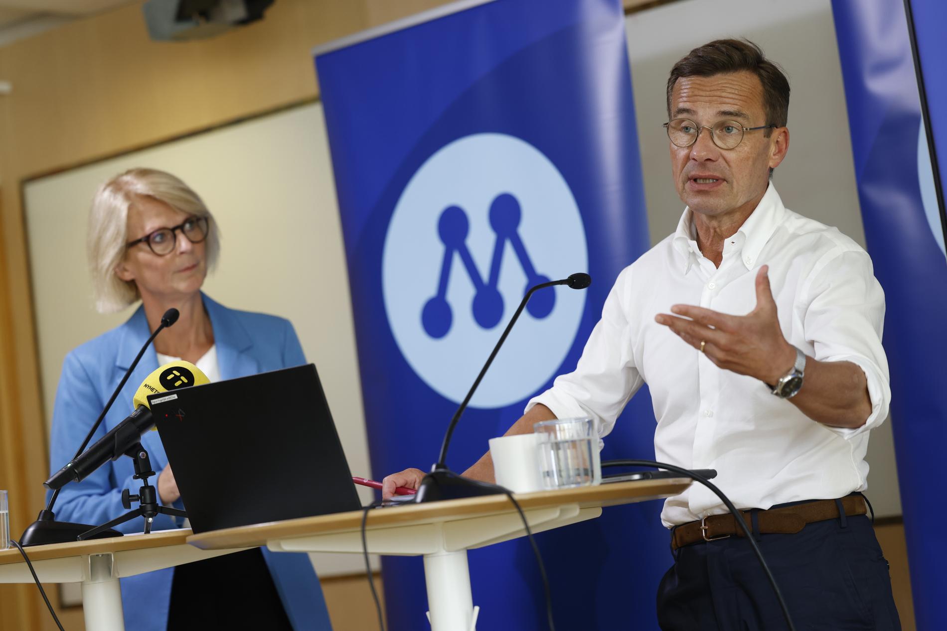 Moderaternas ekonomiskpolitiska talesperson Elisabeth Svantesson och partiledare Ulf Kristersson presenterade förslag för att bryta utanförskapet.
