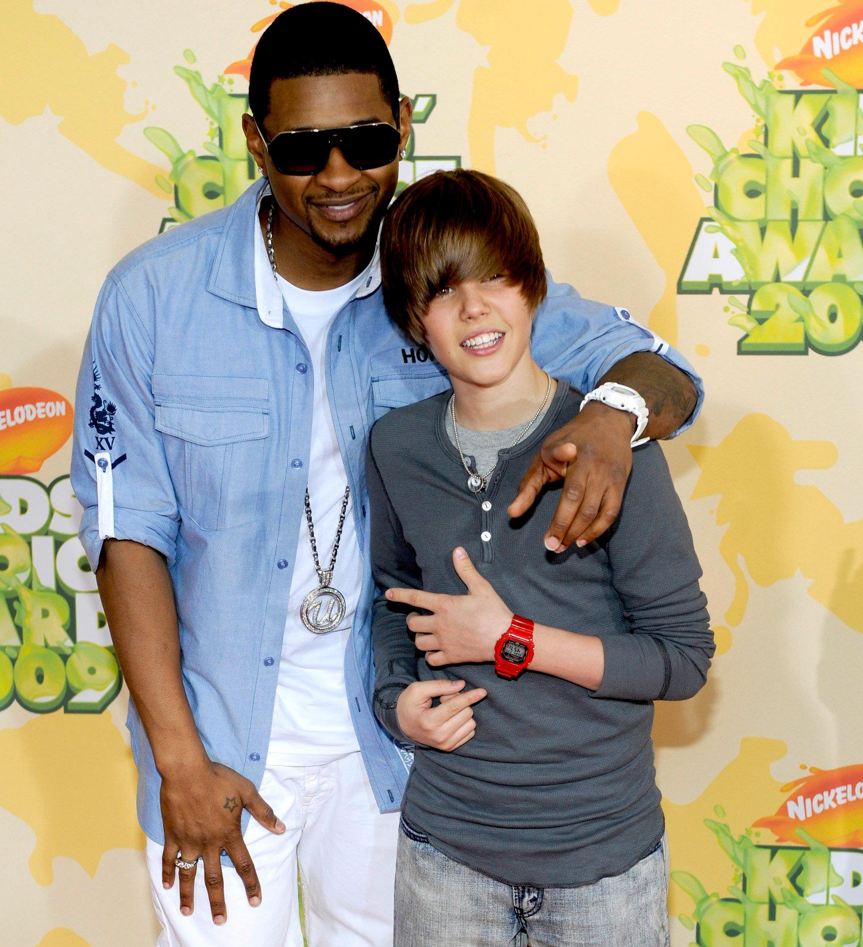 Usher och Justin Bieber 2009.