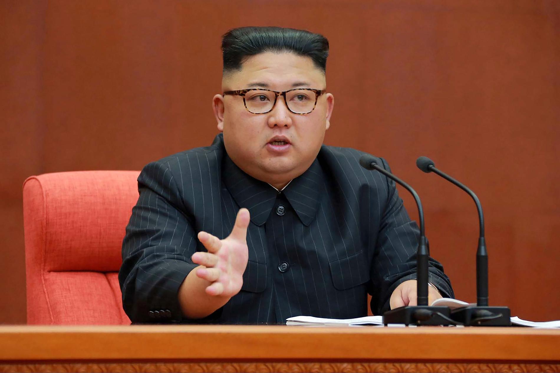 Kim Jong-Un talar i Pyongyang.