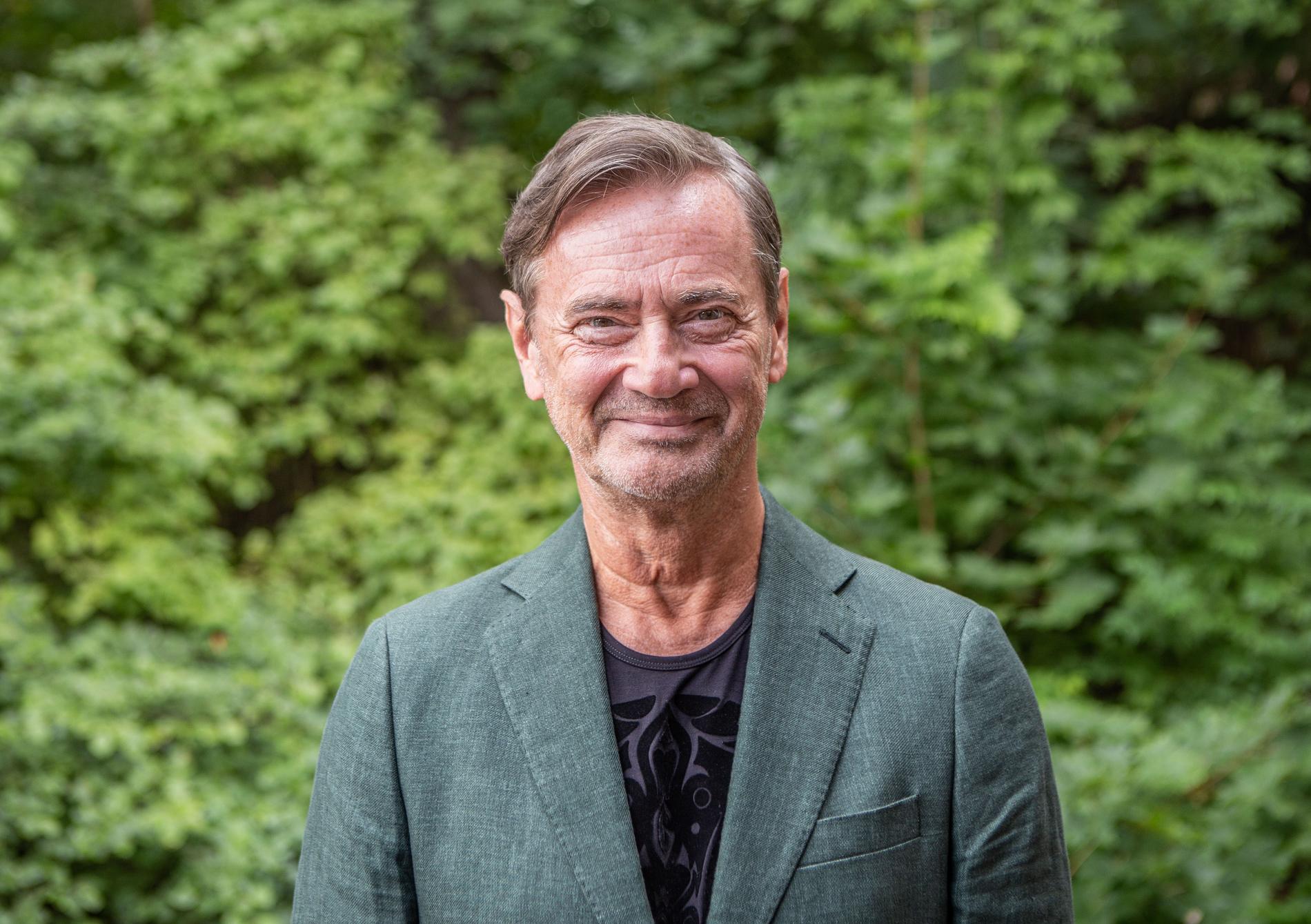 Christer Björkman tilldelades årets Lisebergsapplåd i kvällens program av "Lotta på Liseberg".