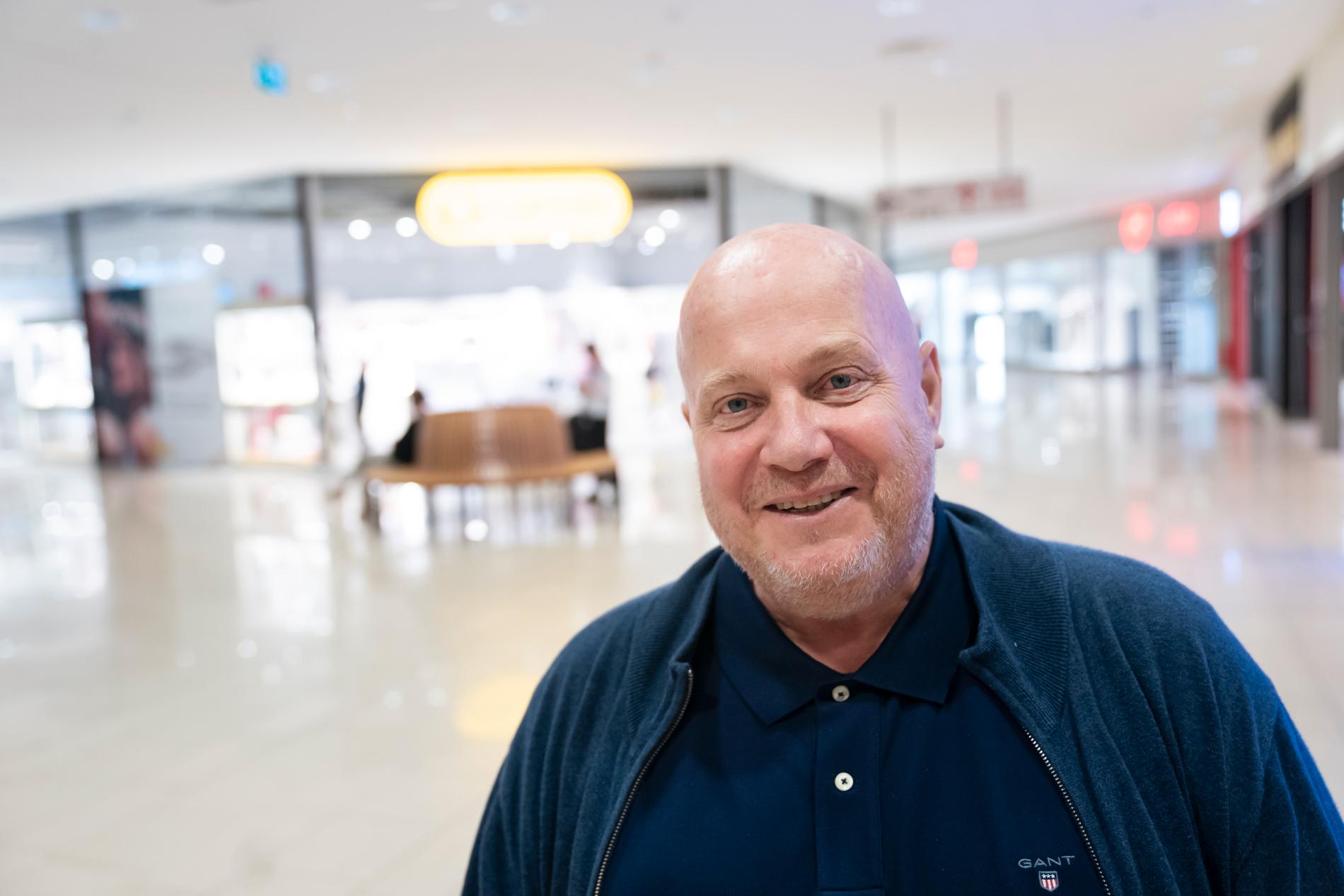 Ståle Lövheim, chef för Nordby shoppingcenter i Strömstad, vågar tro att torkan är över. 