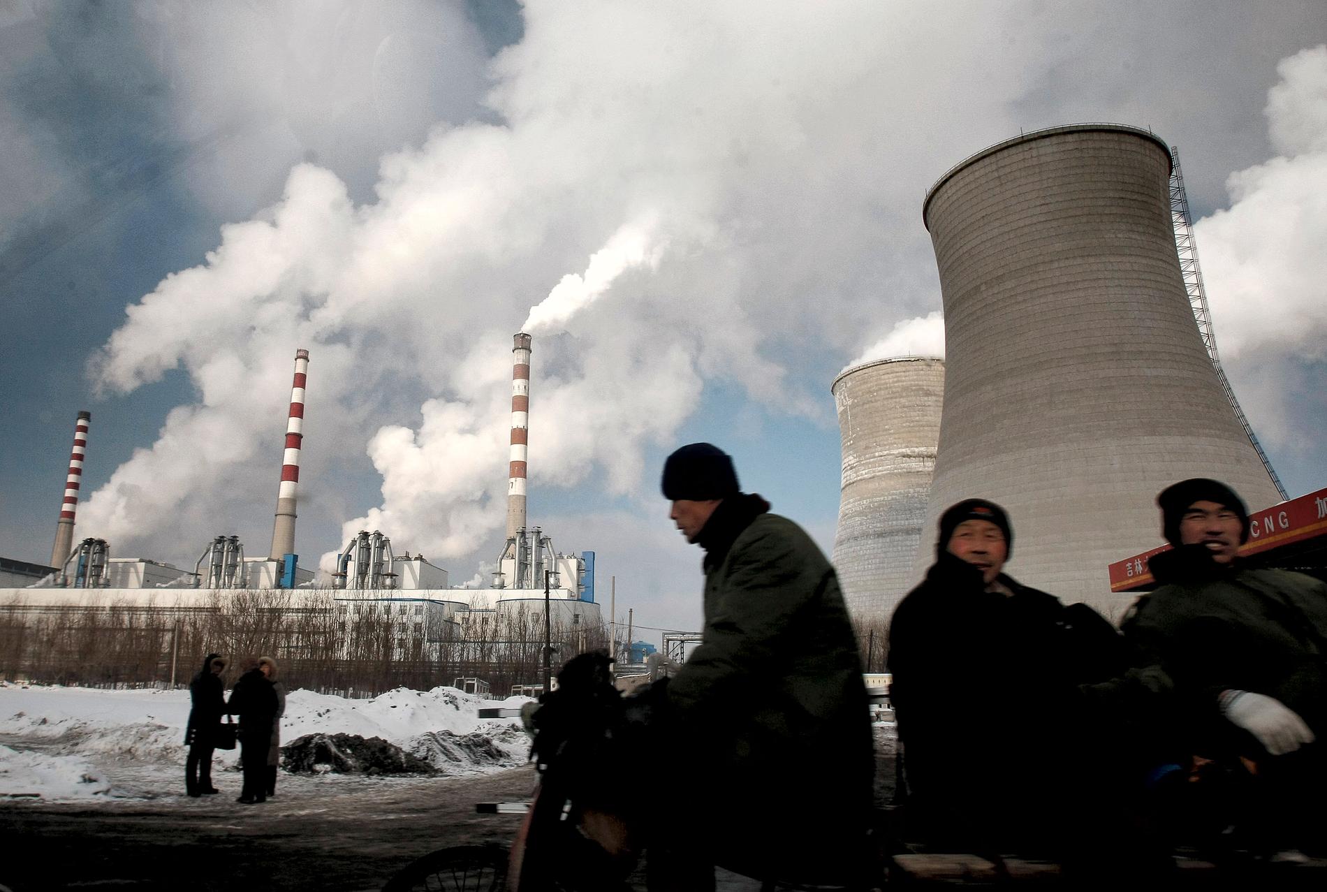 Kolkraftverk i Changchun i nordöstra Kina. Kina svarar idag för över en fjärdedel av de globala växthusgasutsläppen, och orsaken är i första hand landets satsning på kolkraft.
