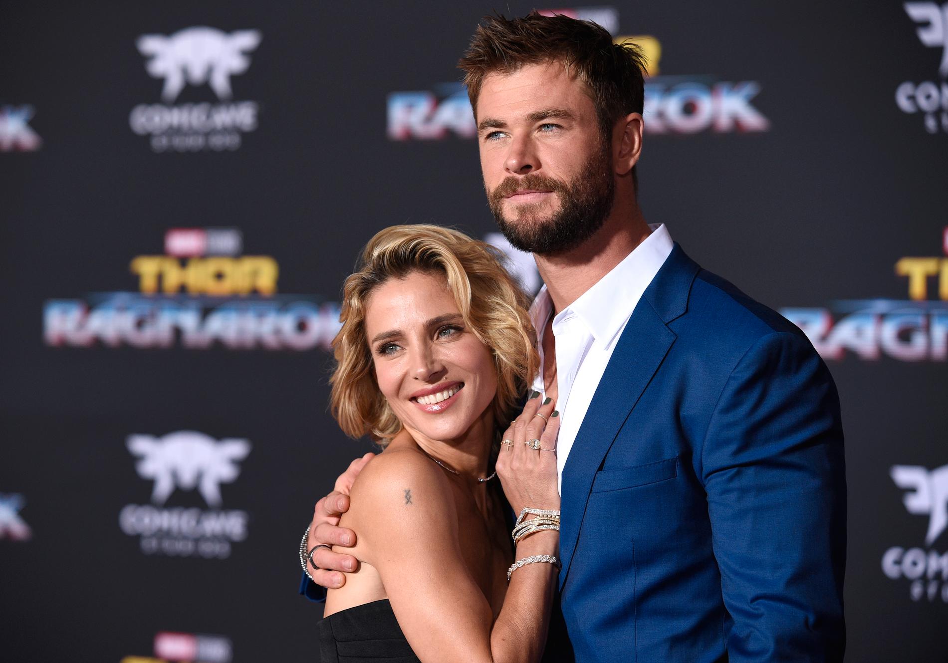 Chris Hemsworth med frun Elsa Pataky på premiären av ”Thor: Ragnarok” 2017. 