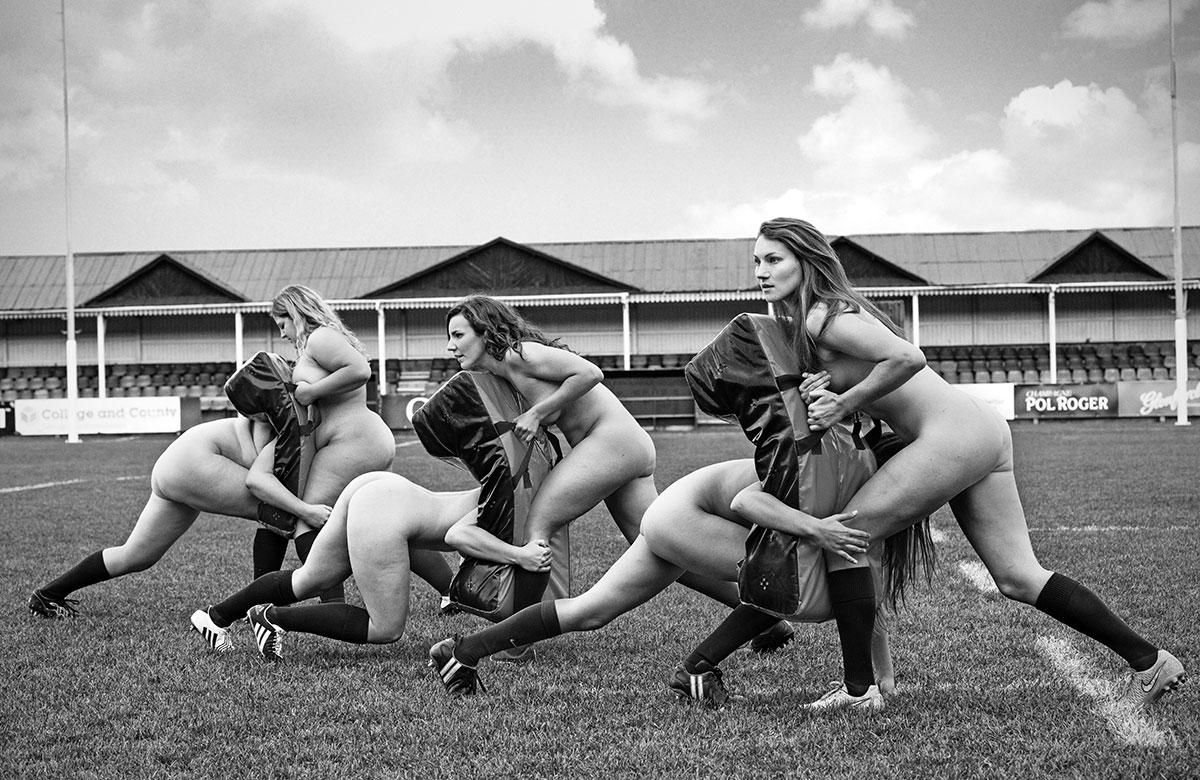 Oxfords rugby-damer slår ett slag för sundare kroppsideal.