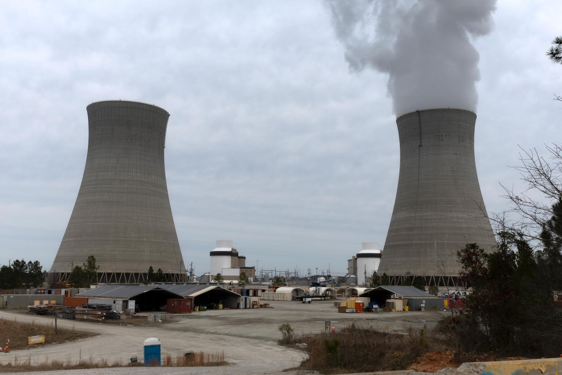 Kärnkraftverken Vogtle i Georgia har imponerande kyltorn. 