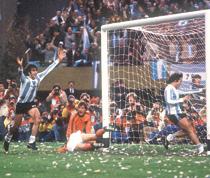 KONTROVERSIELLT VM  Det blev en kortsiktig seger för den argentinska diktaturen, men en långsiktig seger för det argentinska folket.