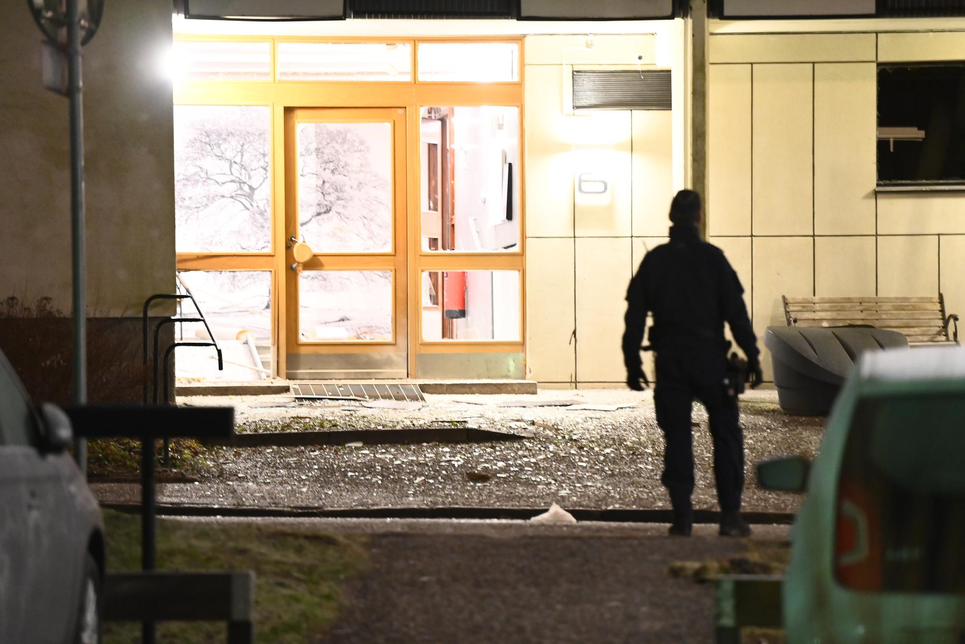 En rad våldsdåd har inträffat i Stockholm under jul- och nyårshelgen.