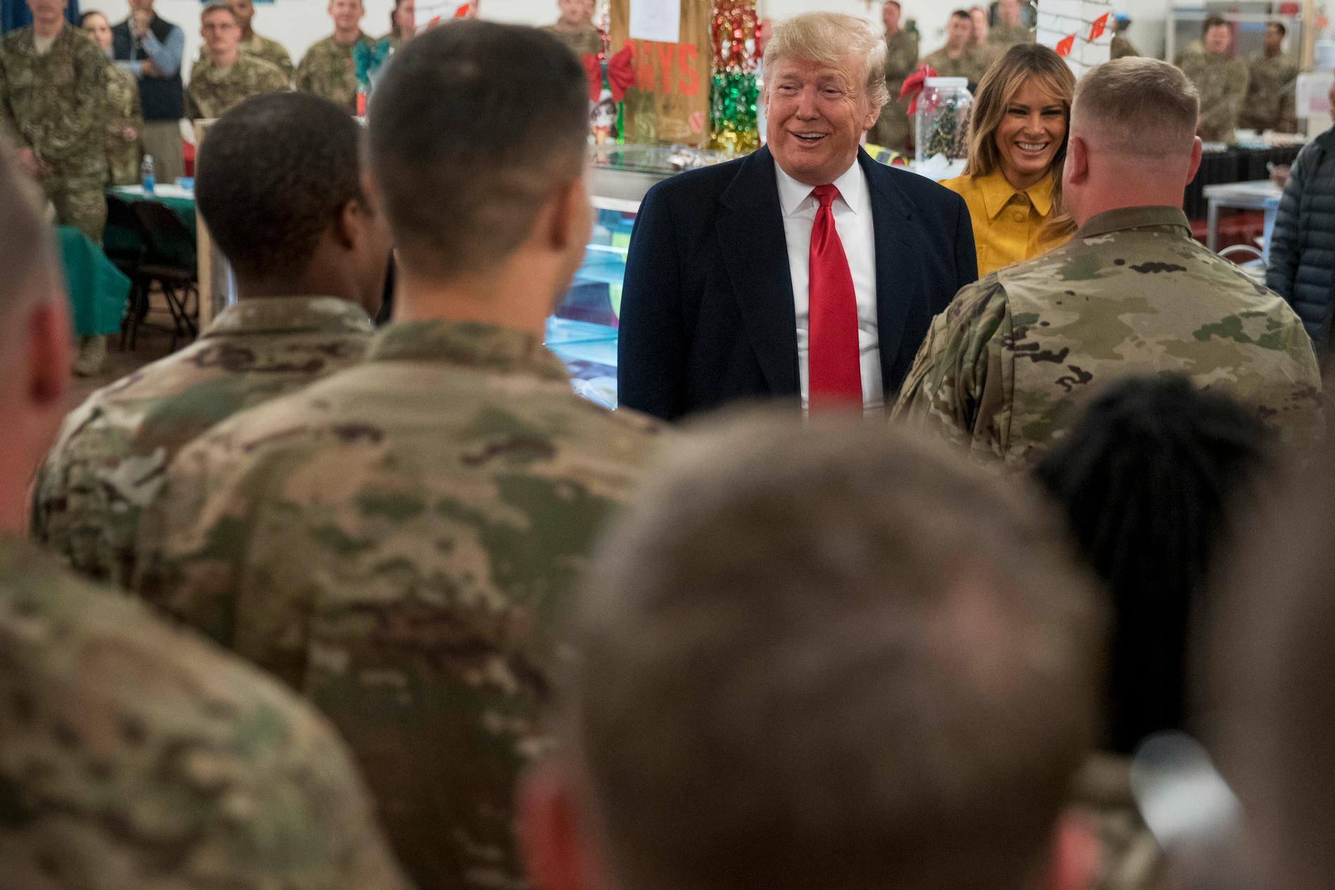 Donald Trump och Melania besökte flygbasen Ayn al-Asad i Irak 26 december 2018.