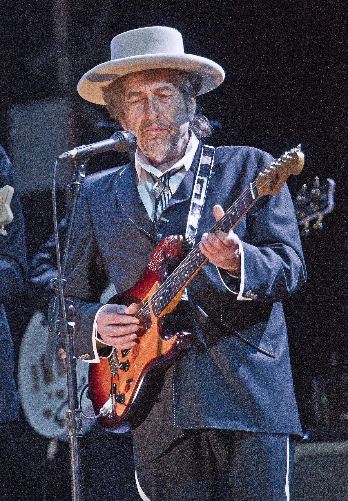 Är det Bob Dylans tur att få Nobelåris i år?