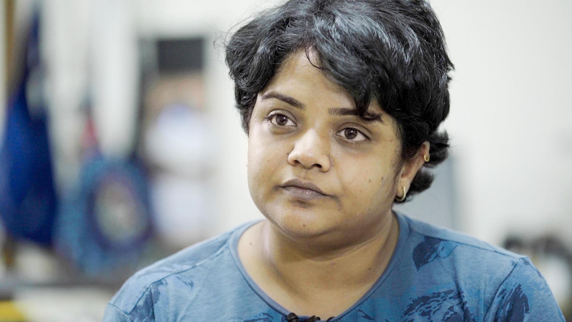 Sandhya Ravishankar har hotats sedan hon skrivit om misstänkt sandmaffia i delstaten Tamil Nadu i södra Indien.
