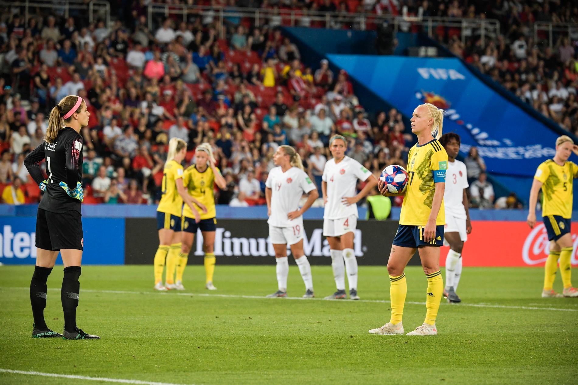 Sverige fick en straff bortdömd av VAR i åttondelsfinalen mot Kanada. 