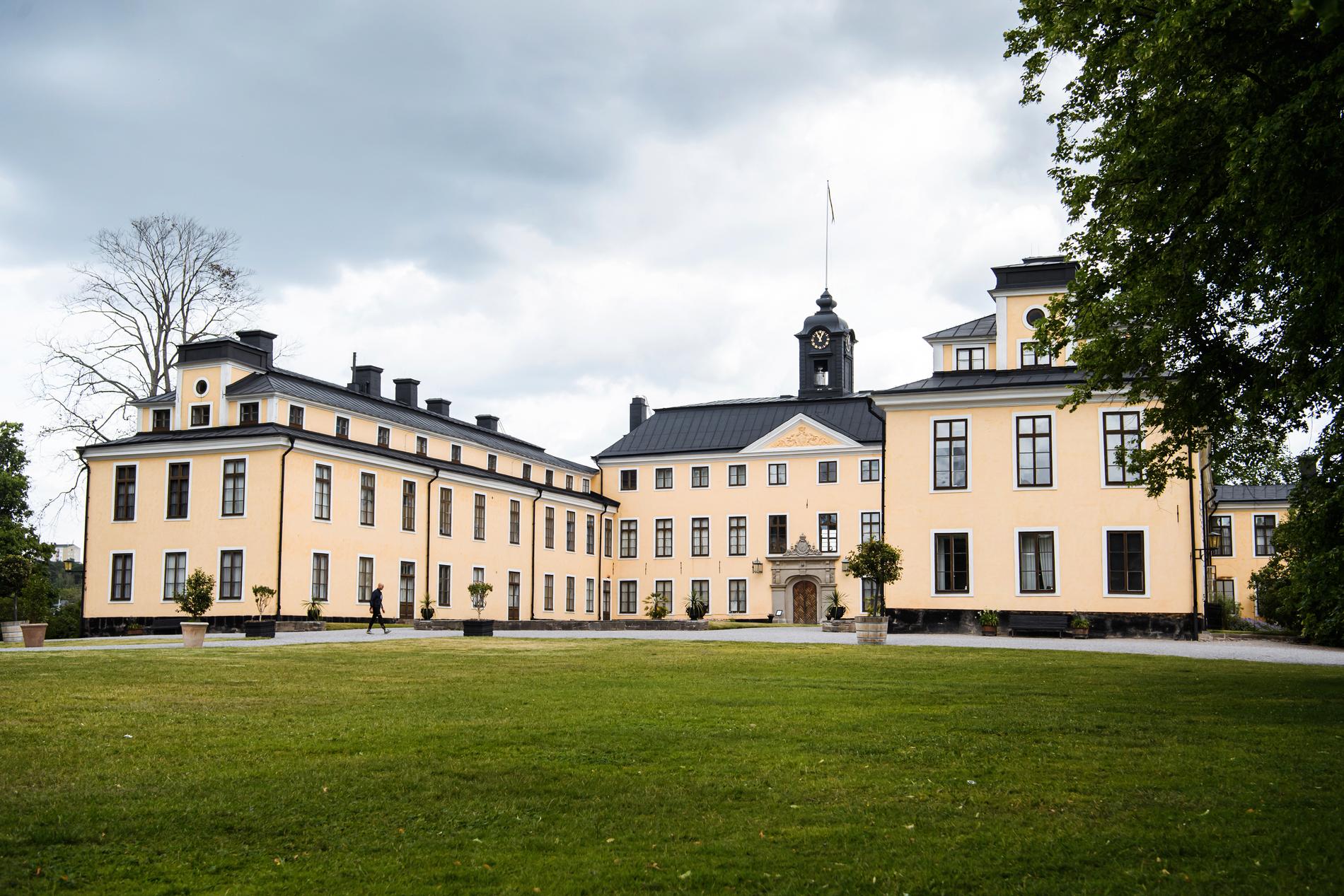 Ulriksdals slott i Solna utanför Stockholm. Arkivbild.