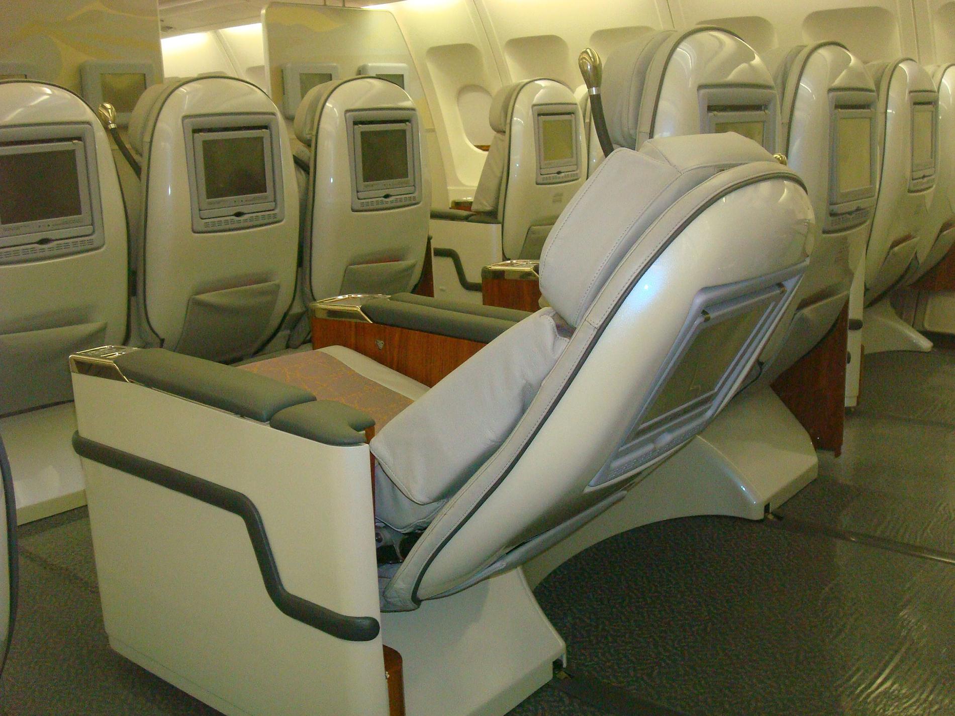 Airbus-maskinerna har tidigare flugit för prestigebolagen Singapore Airlines och Emirates, vilket borgar för god standard ombord.