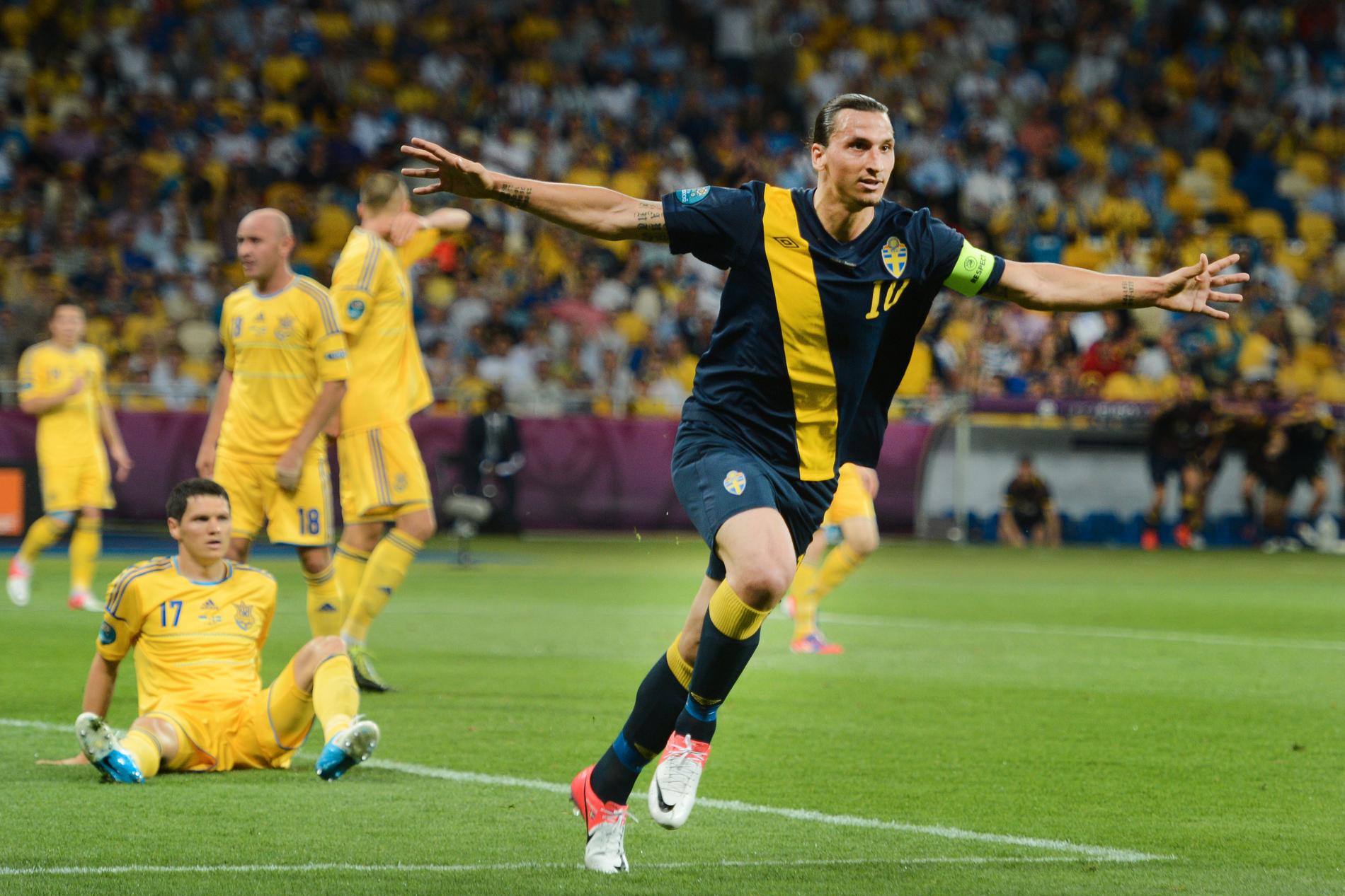 Zlatan Ibrahimovic firar sitt mål mot Ukraina under fotbolls-EM 2012.