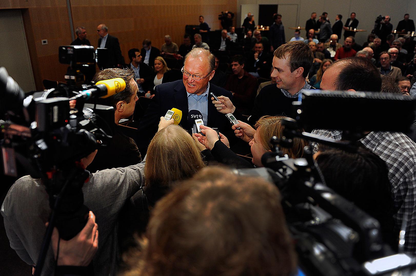 I rampljuset Göran Persson var invigningstalare på en konferens i Stockholm i går. Direkt efter hans anförande var Aftonbladets läsare eniga: De vill ha honom tillbaka som S-ledare.
