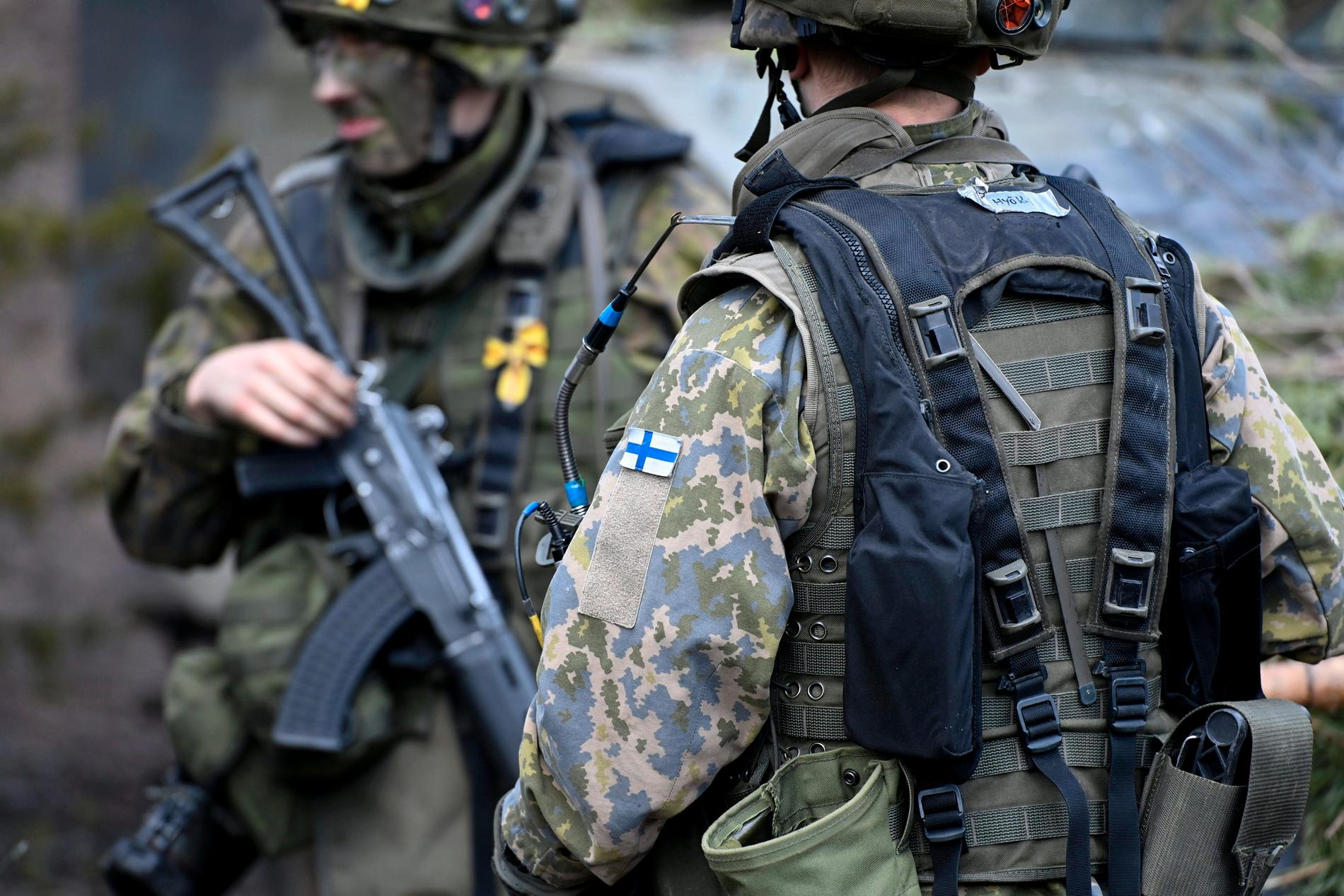 Finska soldater under en militärövning i västra Finland i maj i år.