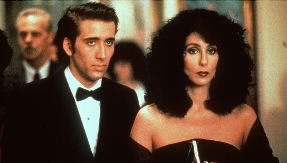 Nicolas Cage och Cher i ”Mångalen”.
