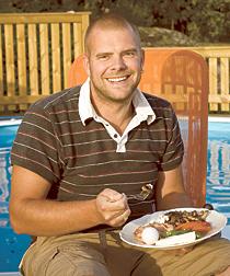 6 KILO LÄTTARE Jonas Svensson vet att en rejäl frukost är ett effektivt sätt att tappa vikt.