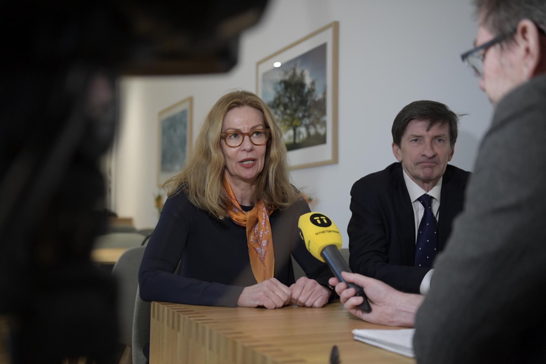 Ska Swedbanks vd Birgitte Bonnesen och styrelseordföranden Lars Idermark beviljas ansvarsfrihet? Arkivbild.