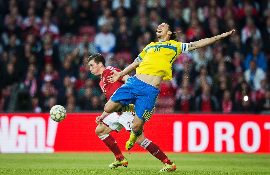 ”Ni har bara Zlatan och han gör aldrig mål på oss”, säger Sune Odér, nyhetschef på danska Ekstrabladet.