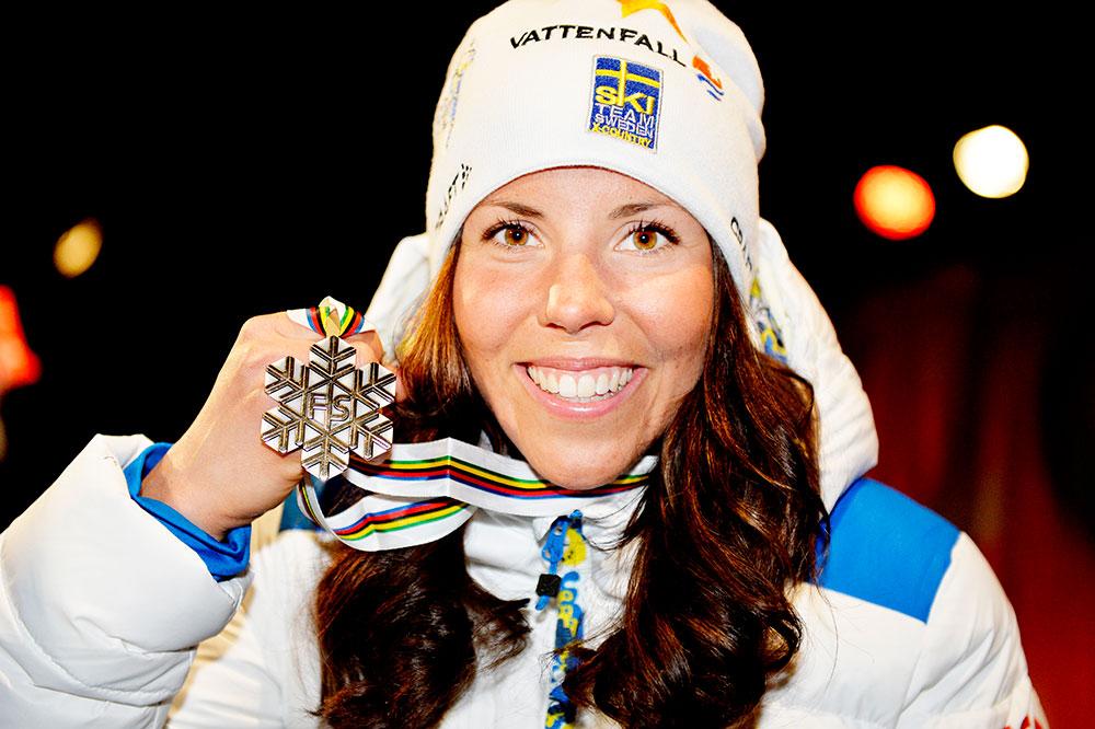 Kallas ftog sin första individuella VM-medalj i skiathlon-loppet under VM i Falun 2015. Det blev ett brons.