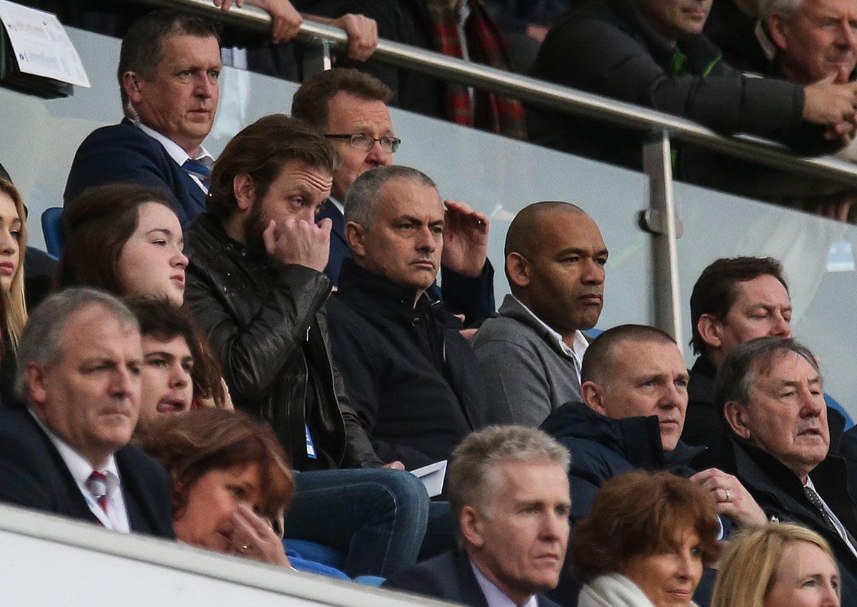 Mourinho var på plats på läktaren när Brighton mötte Middlesbrough idag.
