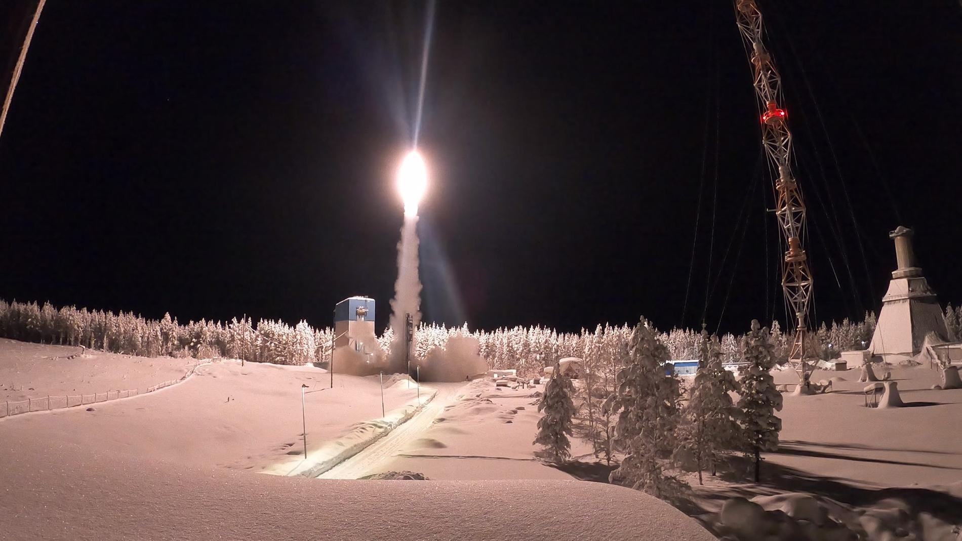 Raketen Spider-2 skjuts upp från rymdbasen Esrange utanför Kiruna med uppdrag att samla data om norrsken.