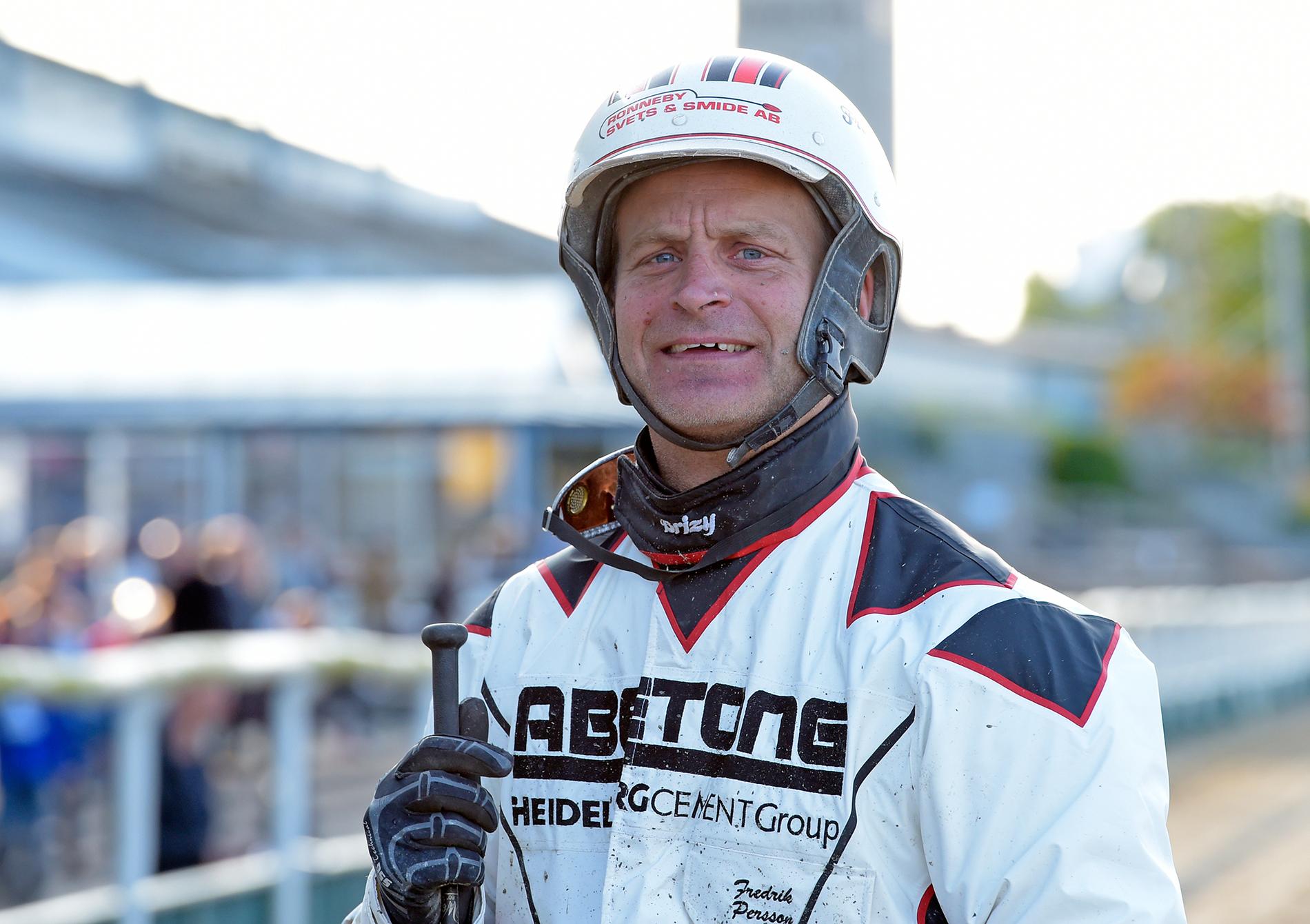 Fredrik Persson har sex hästar till start på V86 i kväll