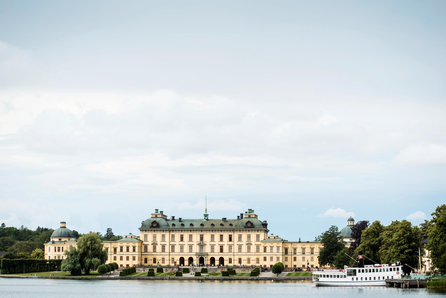 Drottningholms slott på Lovön i Stockholm. Arkivbild.