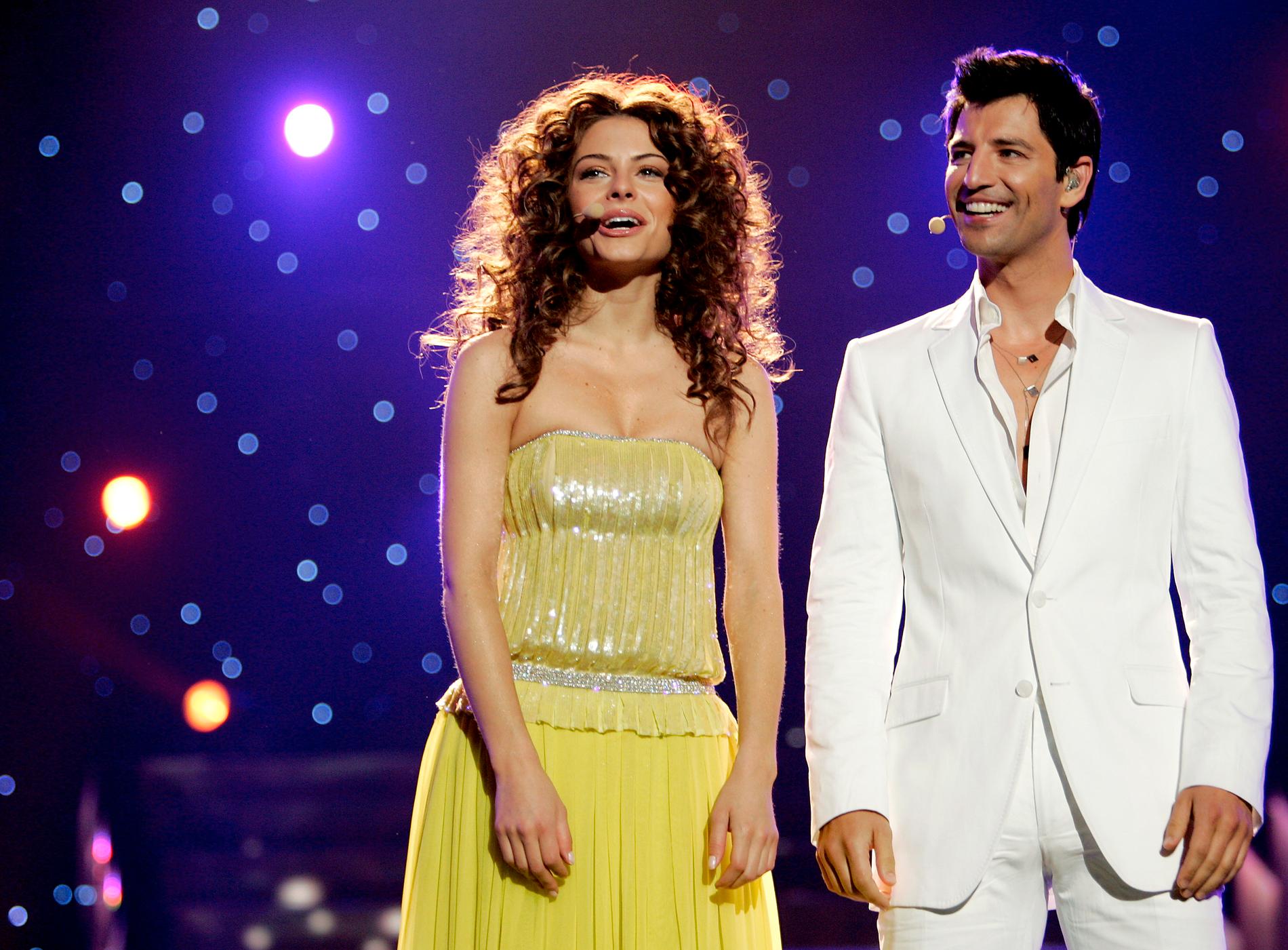 Maria Menounos och Sakis Rouvas ledde Eurovision 2006.