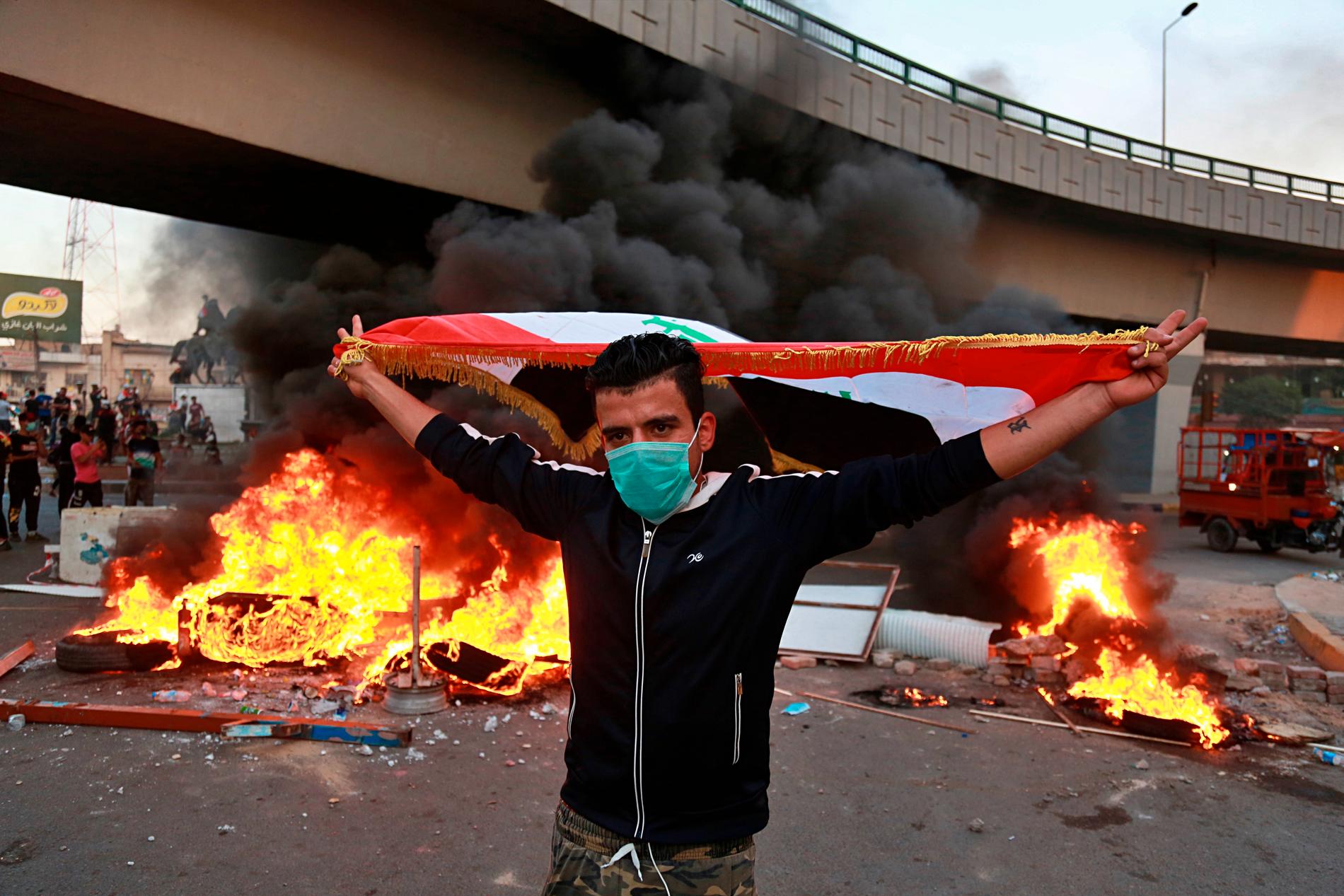 Dödssiffran stiger igen efter sammandrabbningar mellan demonstranter och säkerhetsstyrkor i Irak.