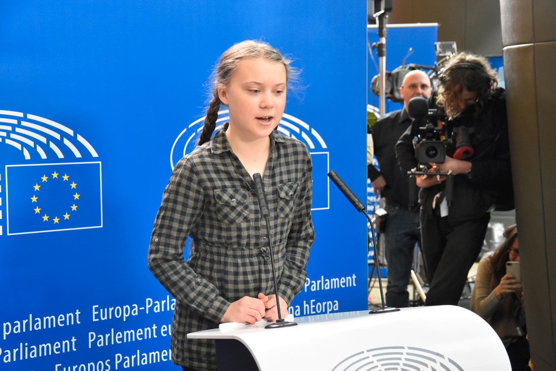 Klimataktivisten Greta Thunberg håller presskonferens i EU-parlamentet i Strasbourg.