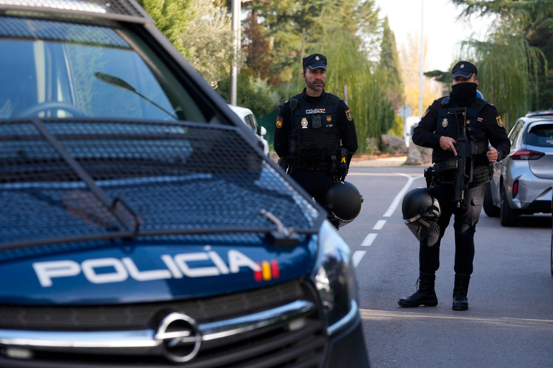 Spanska polisen utreder ett inbrott mot ett dildolager. Arkivbild.