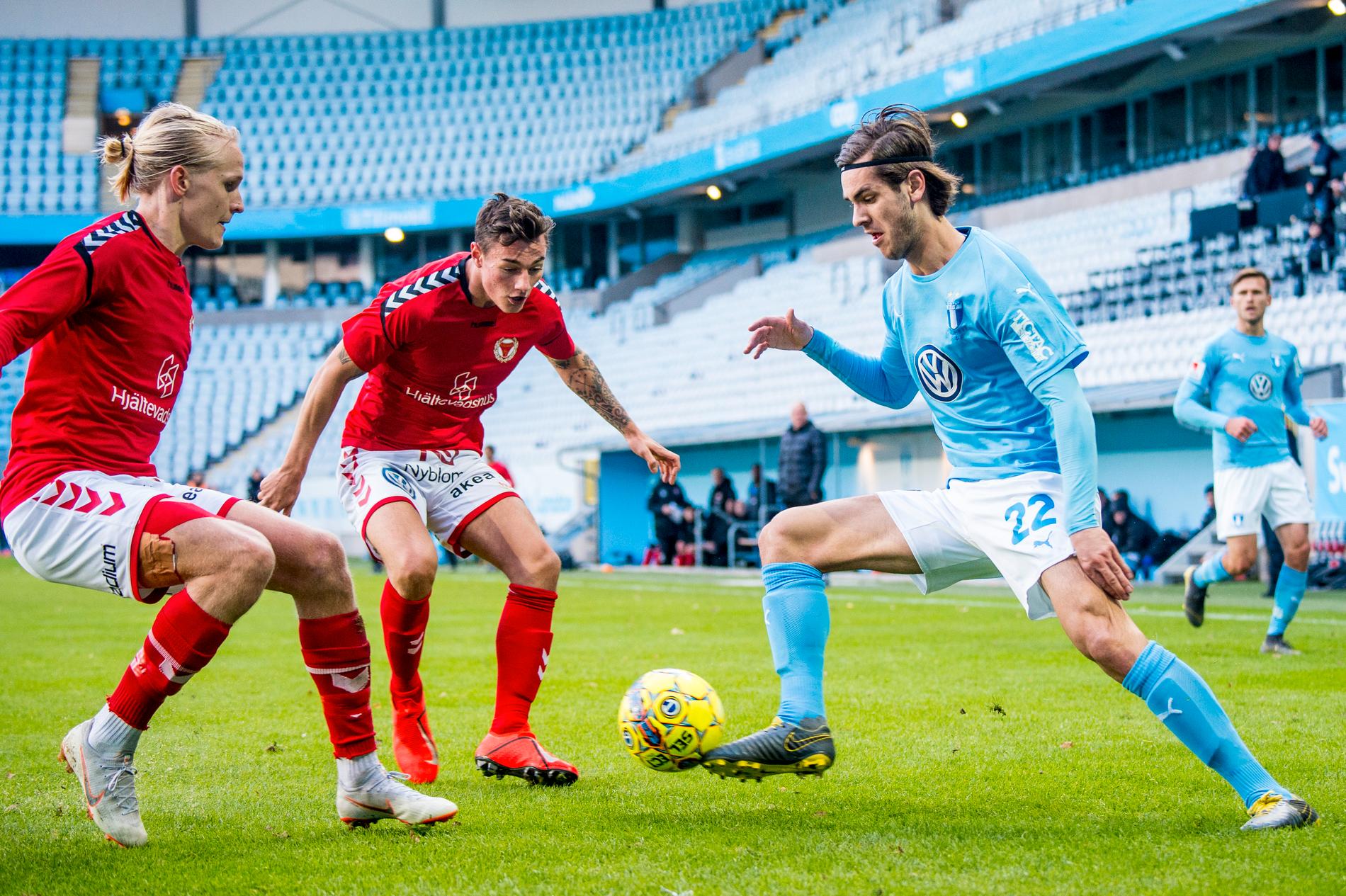 Adi Nalic hann spela en match på Stadion med Malmö FF - träningsmatchen mot Kalmar FF i våras.