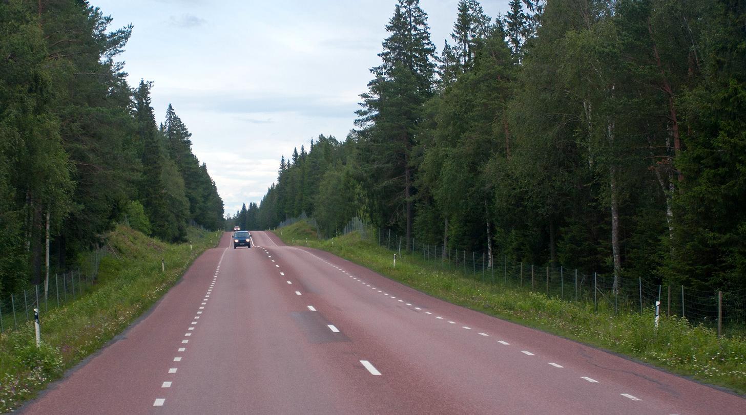 E14 mellan Norge och Sundsvall är en viktig försörjningsled för Nato i händelse av krig.