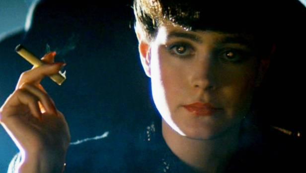 Sean Young som Rachel i filmen Blade Runner. 
