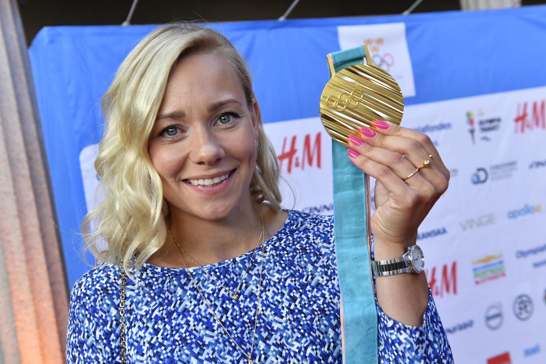 Slalomåkaren Frida Hansdotter på plats i Stockholms stadshus där de svenska medaljerna i OS och Paralympics firades på måndagen.