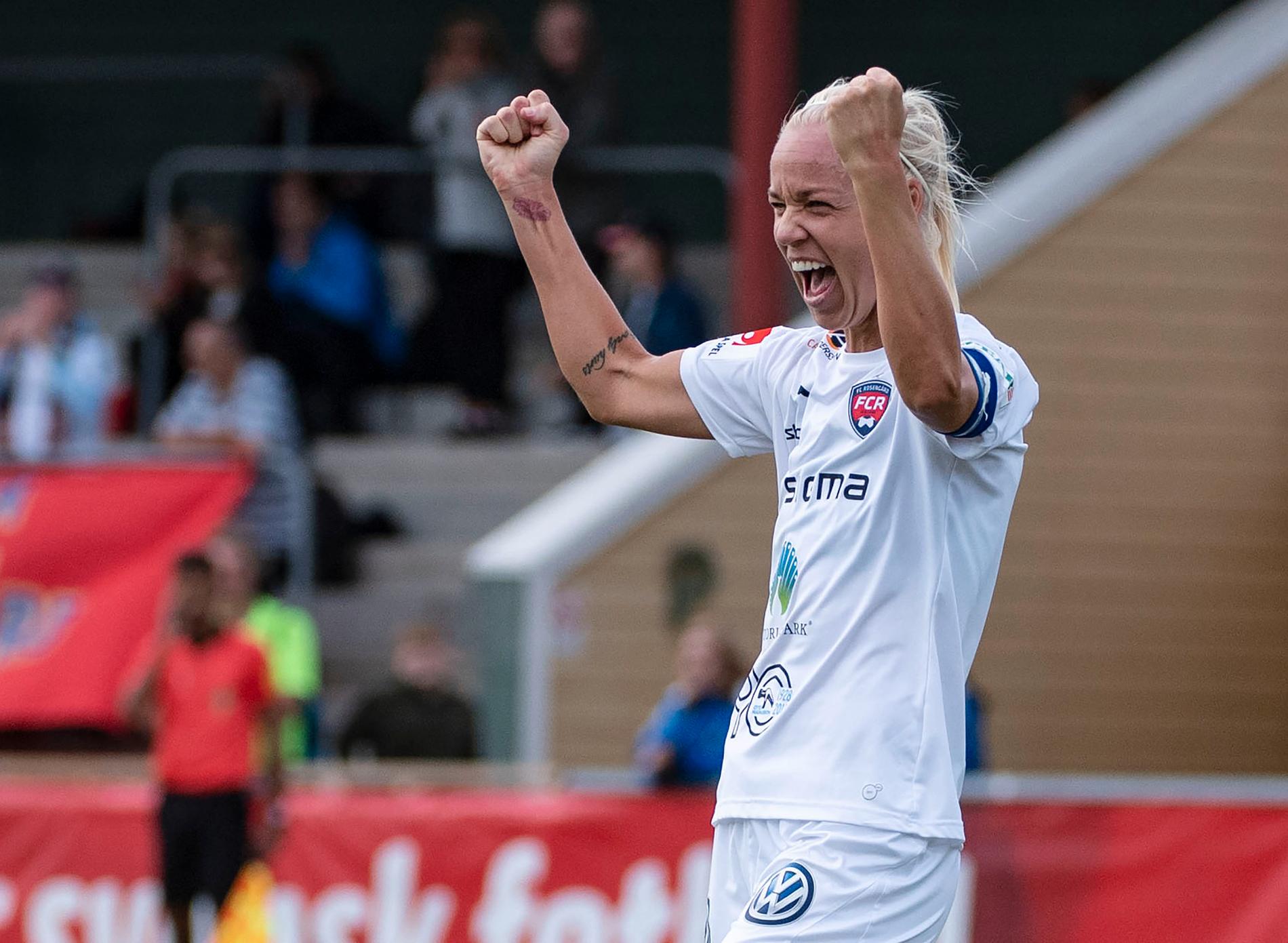 Rosengård och lagkaptenen Caroline Seger är inne i en hektisk tid på fotbollsåret. Malmöklubben ska försöka jaga ikapp serieledande Piteå i allsvenskan och samtidigt gå vidare i Champions League. Arkivbild.