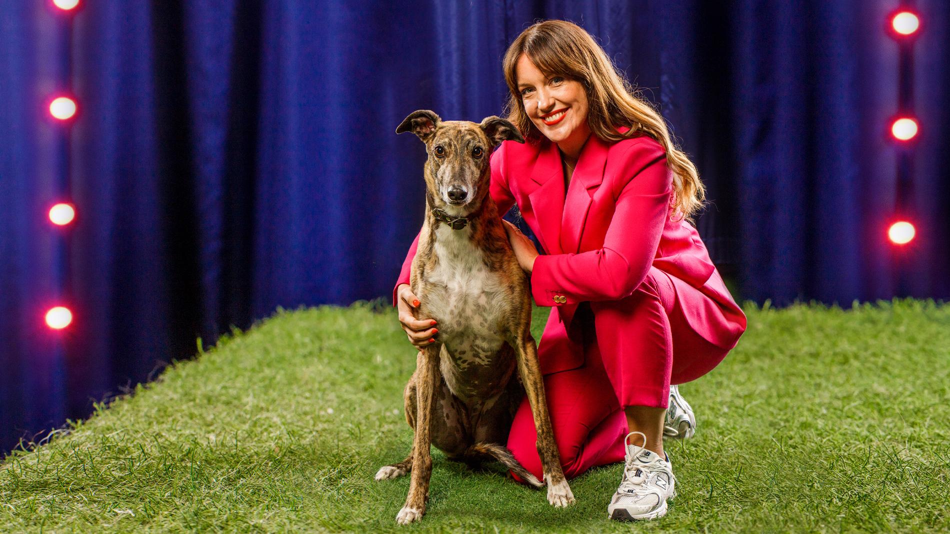  Klara Doktorow med hunden Liz (4 år, greyhound) 