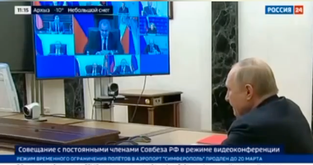 ”Fullt naturligt är nu inte exakt rätt tidpunkt för mediaaktiviteter, sa talespersonen”, har Kremls talesperson Dmitrij Peskov uttalat sig. 