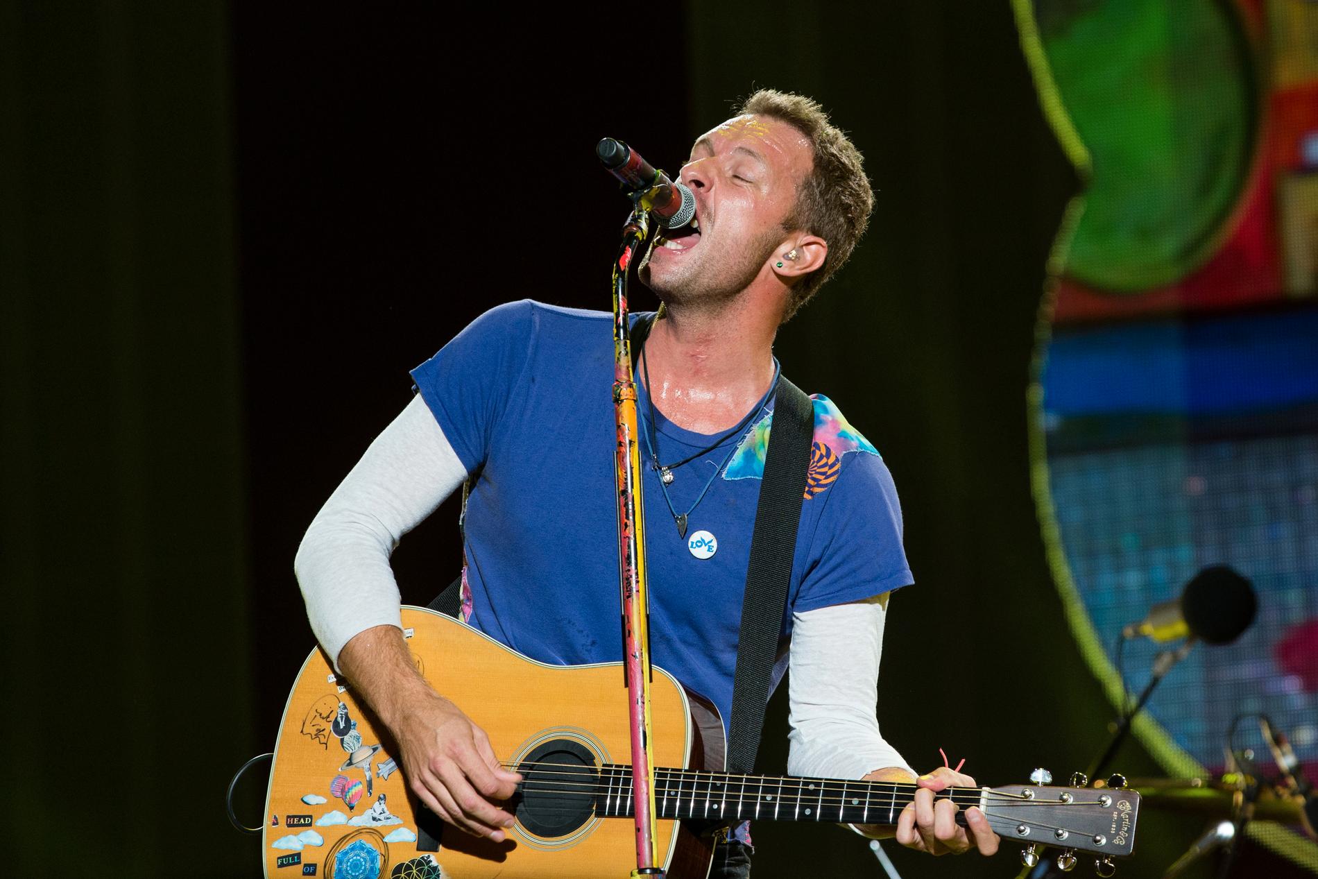 Chris Martin är sångare i Coldplay.