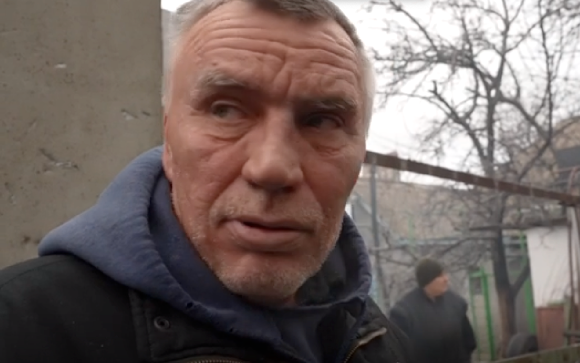 Vitaliys hem stod i lågor på torsdagen, efter de ryska attackerna. ”Jag vill bo i Ukraina i lugn och ro”, säger han